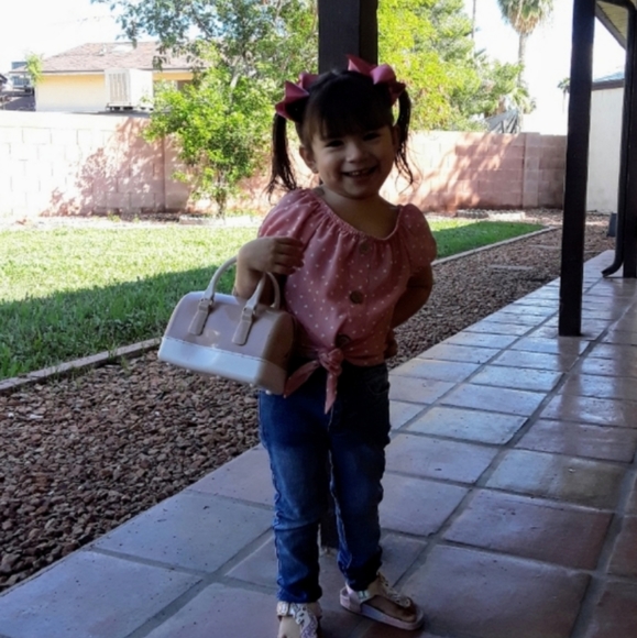 🖤POSH AMBASSADOR GABRIELLE 🖤 - Picture 6 of 8